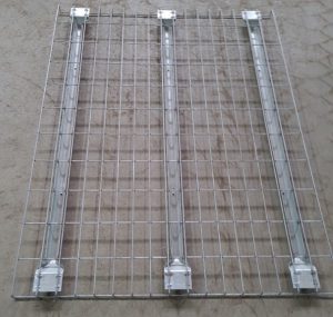 Použitý ocelový rošt 1100 x 890 mm